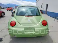 2003 Volkswagen BEETLE photo