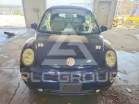 2003 Volkswagen BEETLE photo