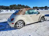 2003 Volkswagen BEETLE photo