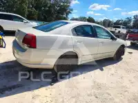 2004 Mitsubishi GALANT photo
