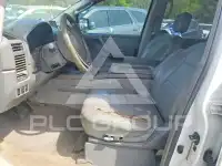 2004 Nissan ARMADA фото
