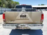 2004 Nissan TITAN фото
