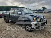 2004 Nissan TITAN фото