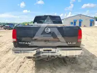 2004 Nissan TITAN фото