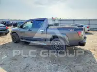 2004 Nissan TITAN фото