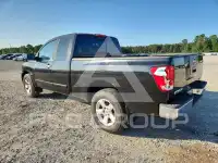 2004 Nissan TITAN фото