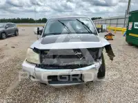 2004 Nissan TITAN фото