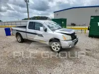 2004 Nissan TITAN фото