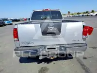 2004 Nissan TITAN фото