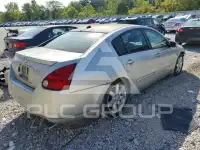 2004 Nissan MAXIMA photo