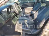 2004 Nissan ALTIMA photo