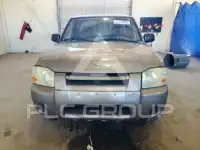 2004 Nissan FRONTIER фото