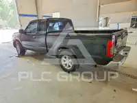 2004 Nissan FRONTIER фото