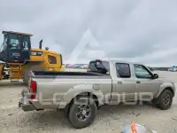 2004 Nissan FRONTIER photo