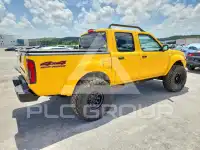 2004 Nissan FRONTIER фото