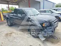 2004 Nissan FRONTIER photo
