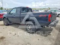 2004 Nissan FRONTIER photo