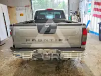 2004 Nissan FRONTIER photo