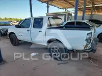 2004 Nissan FRONTIER фото