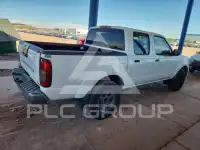 2004 Nissan FRONTIER фото