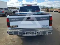 2004 Nissan FRONTIER фото