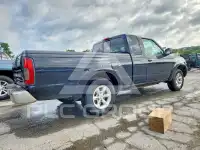 2004 Nissan FRONTIER photo