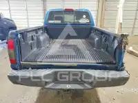 2004 Nissan FRONTIER фото