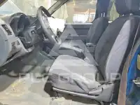 2004 Nissan FRONTIER фото