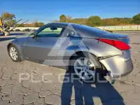 2004 Nissan 350Z фото