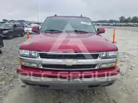 2004 Chevrolet Suburan photo