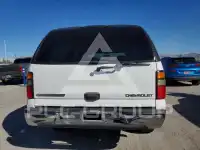 2004 Chevrolet Suburan фото