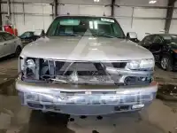 2004 Chevrolet Suburan фото