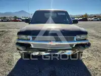 2004 Chevrolet Suburan фото