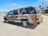 2004 Chevrolet Suburan фото