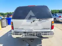 2004 Chevrolet Suburan фото