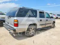 2004 Chevrolet Suburan фото