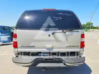 2004 Chevrolet Suburan фото