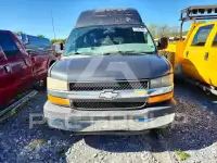 2004 Chevrolet Express photo
