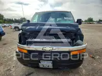 2004 Chevrolet Express photo