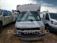 2004 Chevrolet Express photo
