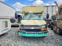 2004 Chevrolet Express photo