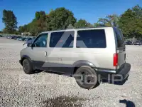 2004 Chevrolet ASTRO photo
