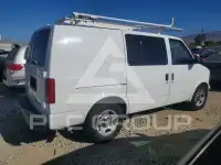 2004 Chevrolet ASTRO photo