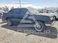 2004 Chevrolet Avalanche photo