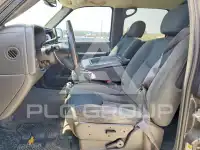 2004 Chevrolet Avalanche photo