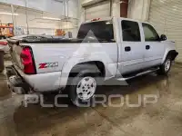 2004 Chevrolet Silverado photo