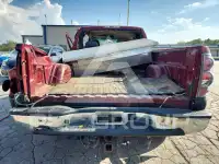 2004 Chevrolet Silverado фото
