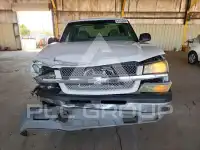 2004 Chevrolet Silverado photo