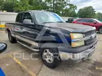 2004 Chevrolet Silverado photo