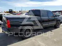 2004 Chevrolet Silverado photo